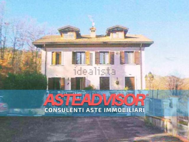 Case e ville in vendita di 152 m² in Via Chiesa Morano