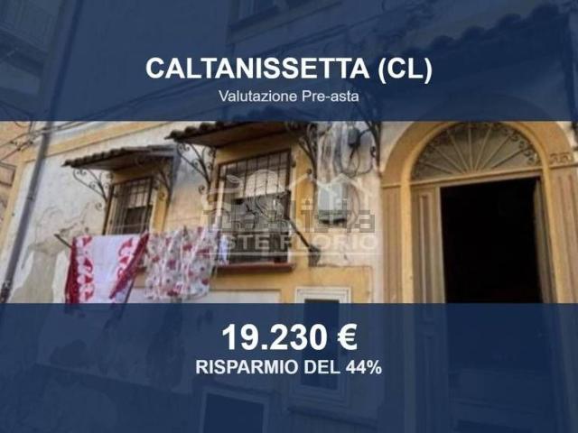 Case e ville in vendita di 153 m² in Via Magrì, 35