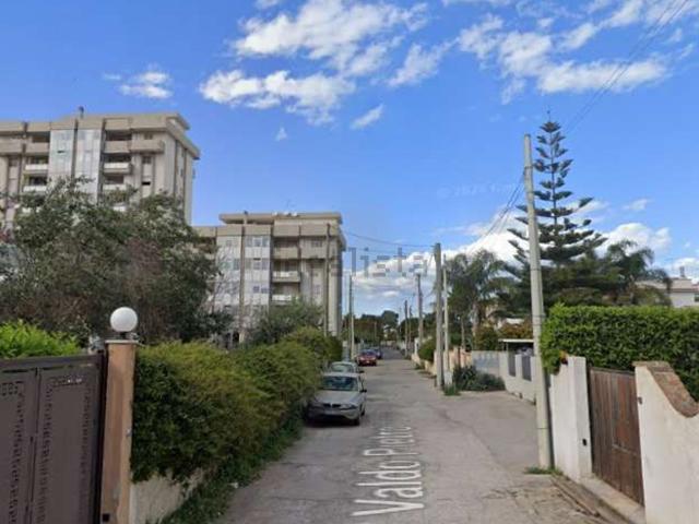 Case e ville in vendita di 153 m² in Via Valdo Pietro, 3