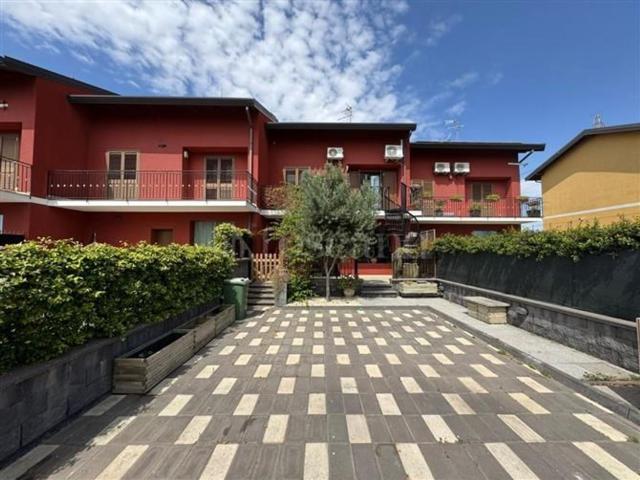 Case e ville in vendita di 153 m² in Via Virdimura
