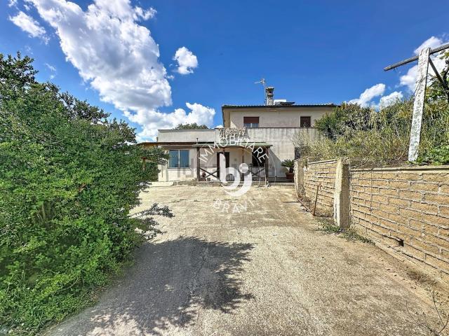 Case e ville in vendita di 153 m² in Strada della Rimessa della Guardiola