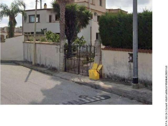 Case e ville in vendita di 154 m² in Via Brancati