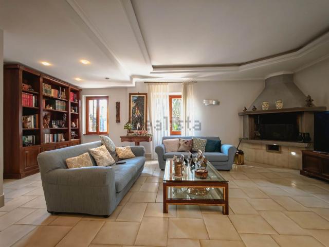 Case e ville in vendita di 154 m²