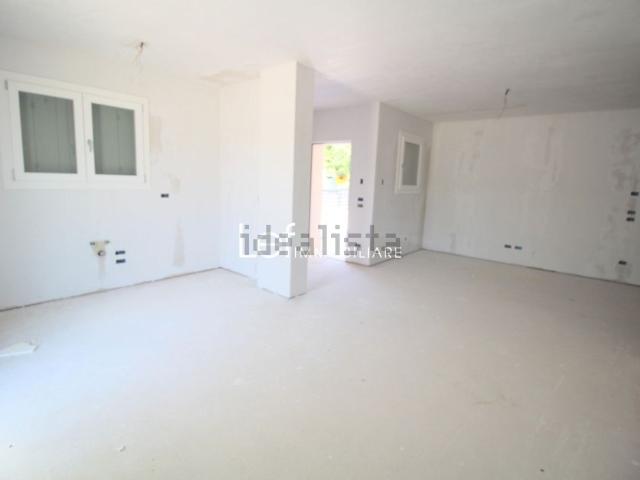 Case e ville in vendita di 155 m² in Via Balliana
