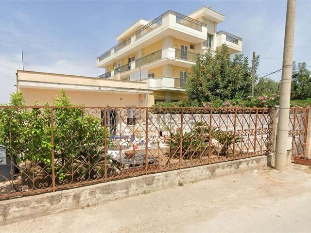 Case e ville in vendita di 155 m² in Via Lagnone Santa Croce, 281