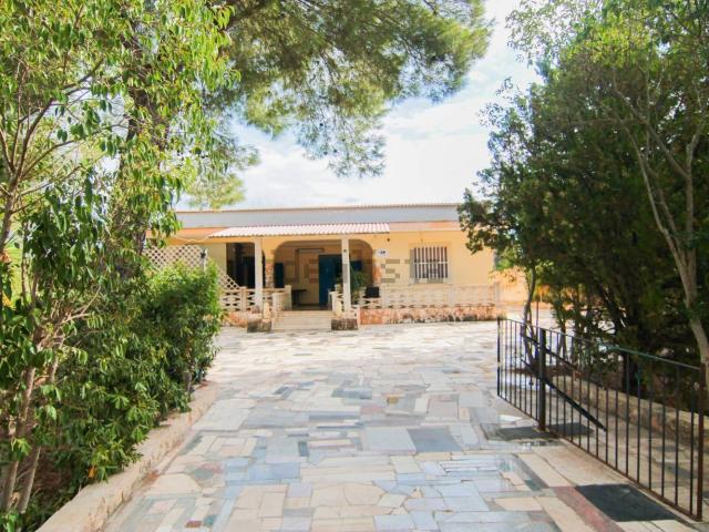 Case e ville in vendita di 155 m² in Via Mannara, 101