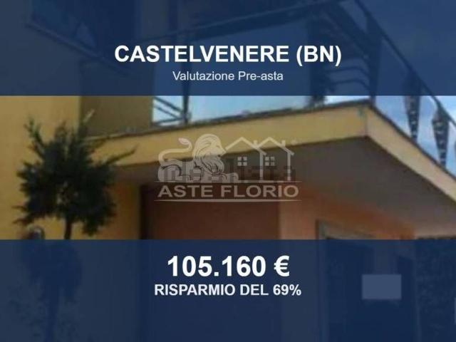 Case e ville in vendita di 155 m² in Via Pugliano