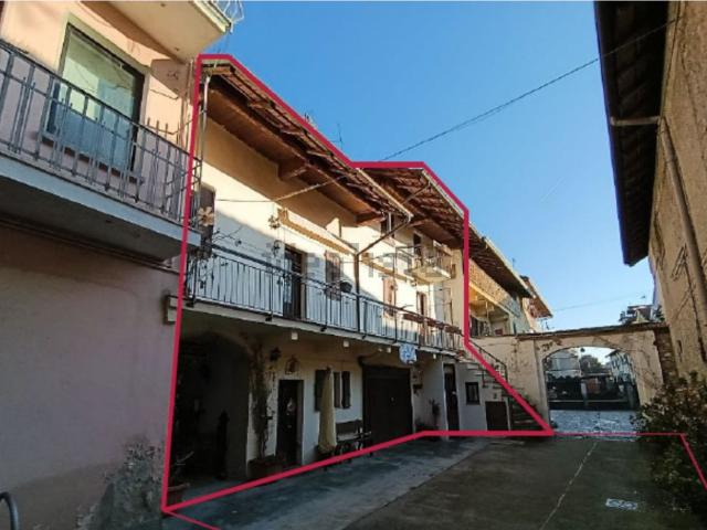 Case e ville in vendita di 155 m² in Via Vittorio Emanuele II