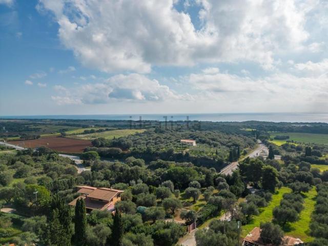 Case e ville in vendita di 155 m² in Località valle dell&apos oro