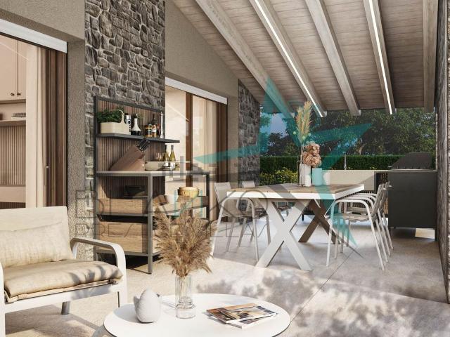 Case e ville in vendita di 156 m² in Via Acque