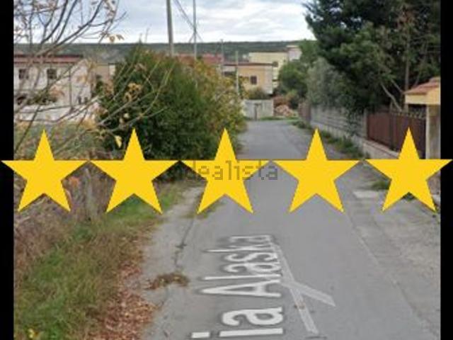 Case e ville in vendita di 156 m² in Via Alaska