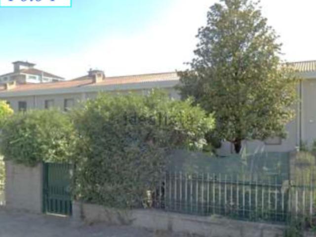 Case e ville in vendita di 156 m² in Via Pietro Cuzzoli