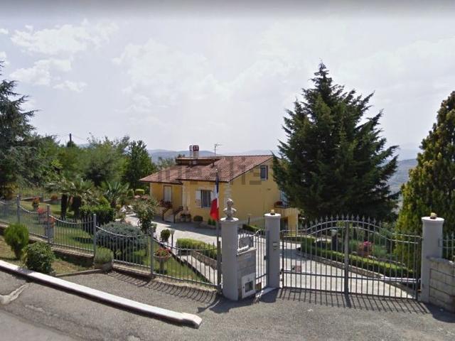 Case e ville in vendita di 156 m² in Via Pulcherino