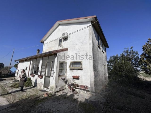Case e ville in vendita di 157 m² in Via Mura