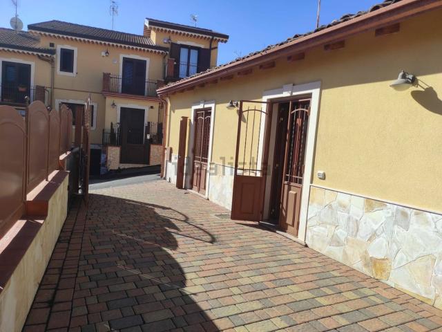 Case e ville in vendita di 158 m² in Via Bettino Ricasoli