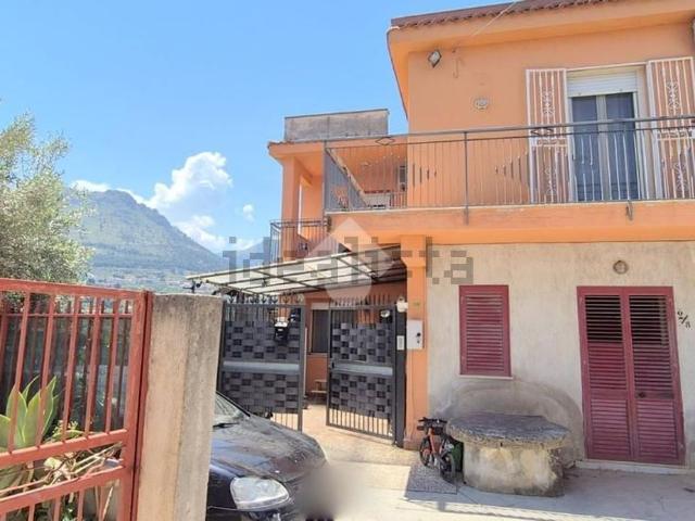 Case e ville in vendita di 158 m² in Strada Vicinale Pietre Mole