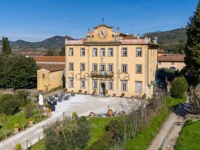 Case e ville in vendita di 1600 m² in Via di Gello, 12