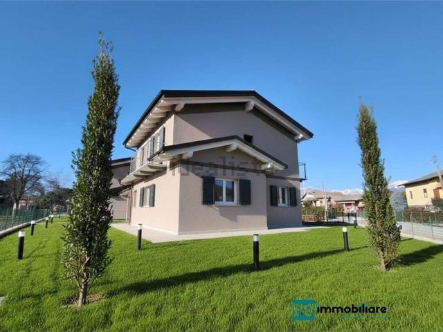Case e ville in vendita di 160 m²