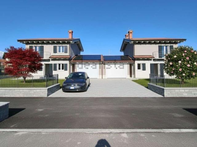 Case e ville in vendita di 160 m²