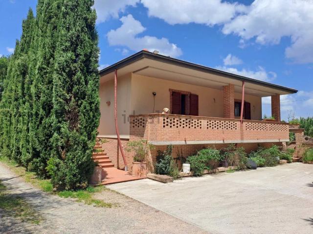 Case e ville in vendita di 160 m²