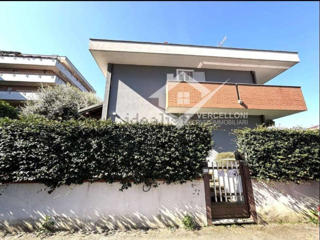Case e ville in vendita di 160 m²