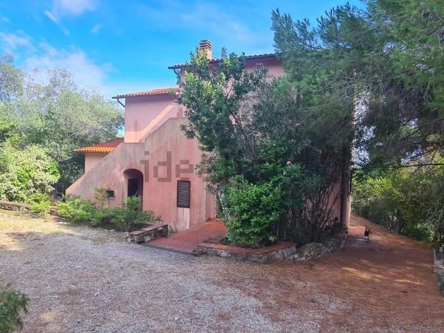 Case e ville in vendita di 160 m²