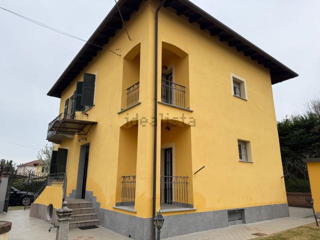 Case e ville in vendita di 160 m² in Via Gorizia, 7