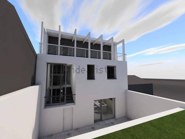 Case e ville in vendita di 160 m² in Via Giacomo Leopardi