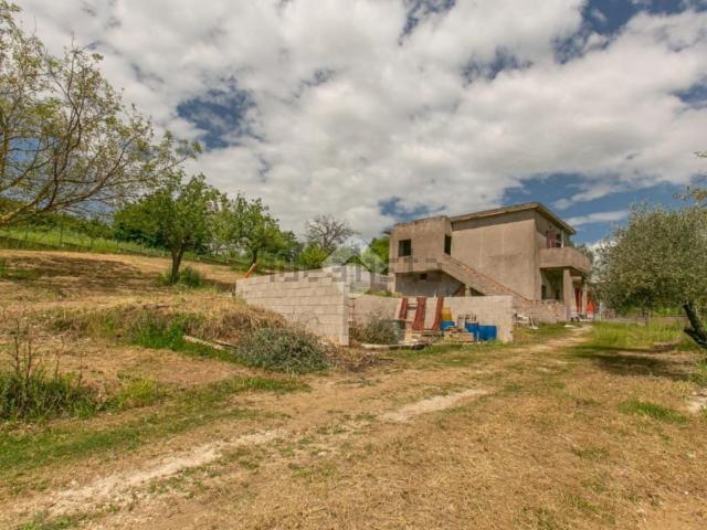 Case e ville in vendita di 160 m² in Via Della Selvotta