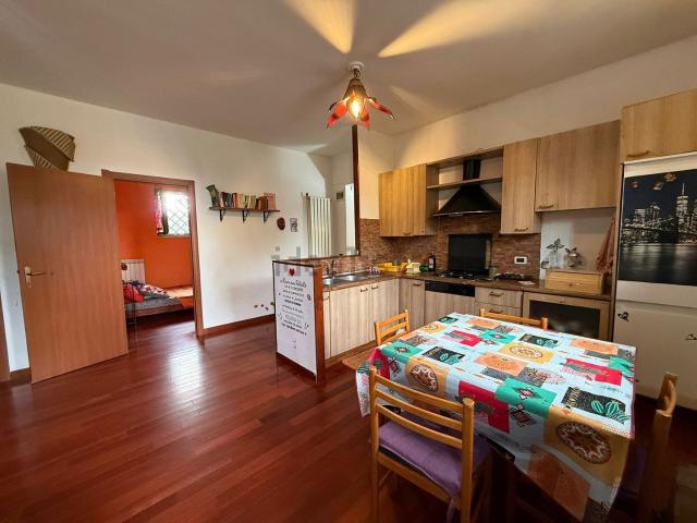 Case e ville in vendita di 160 m² in Via delle Camomille, 15
