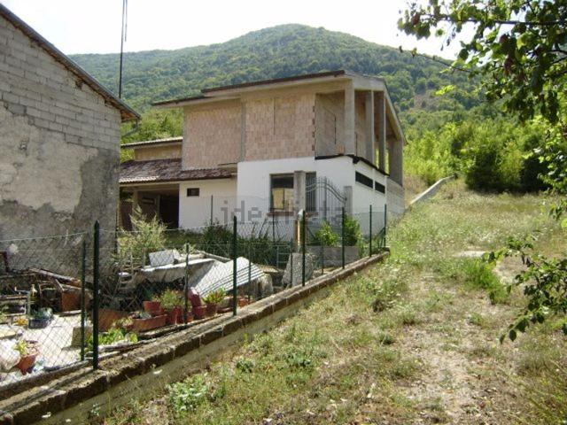 Case e ville in vendita di 160 m² in Via delle Valli
