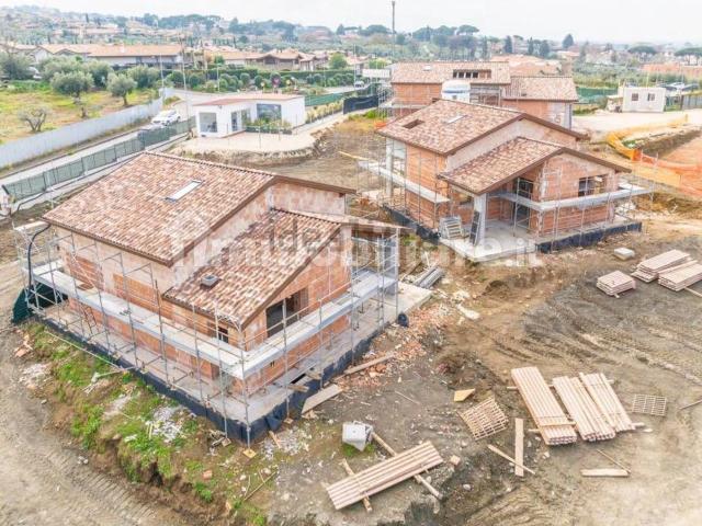 Case e ville in vendita di 160 m² in Via Enrico Fermi