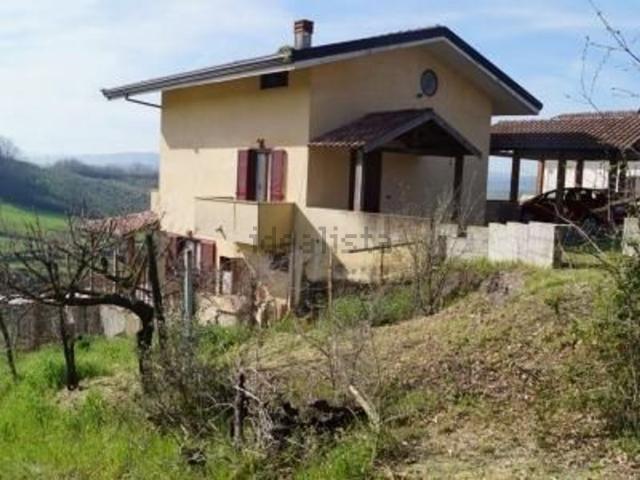 Case e ville in vendita di 160 m² in Via Olivella