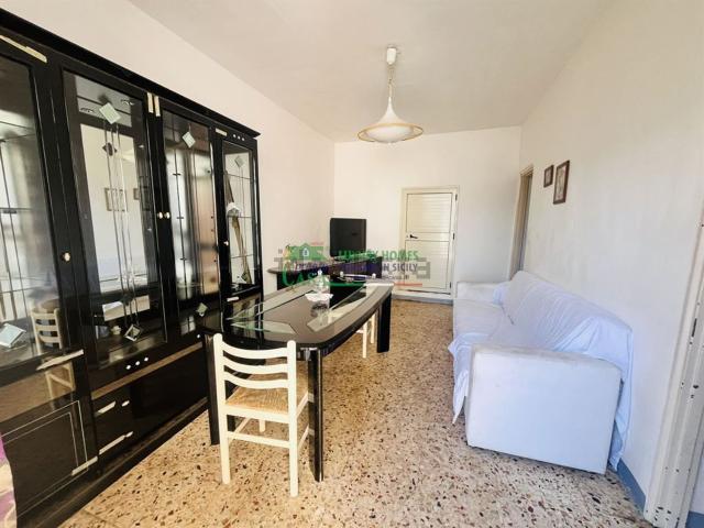 Case e ville in vendita di 160 m² in Via Monica Moretti