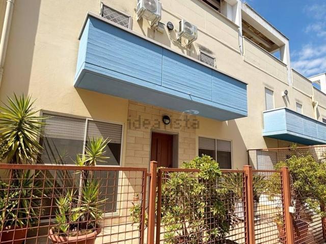 Case e ville in vendita di 160 m² in Via Piano San Giovanni