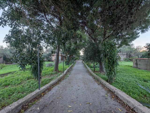 Case e ville in vendita di 160 m² in Via Piante del Principe, 43