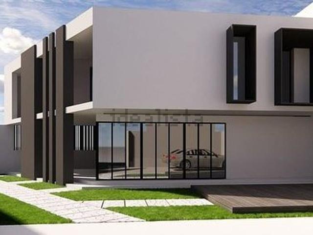 Case e ville in vendita di 160 m² in Via Puglia