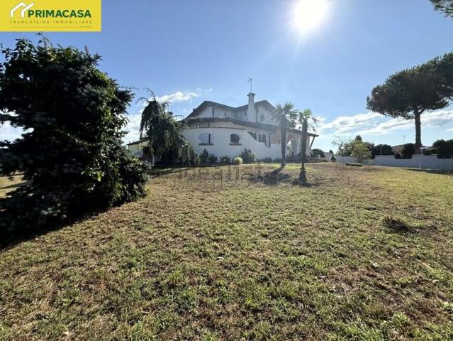 Case e ville in vendita di 160 m² in Via Vecchia Romea