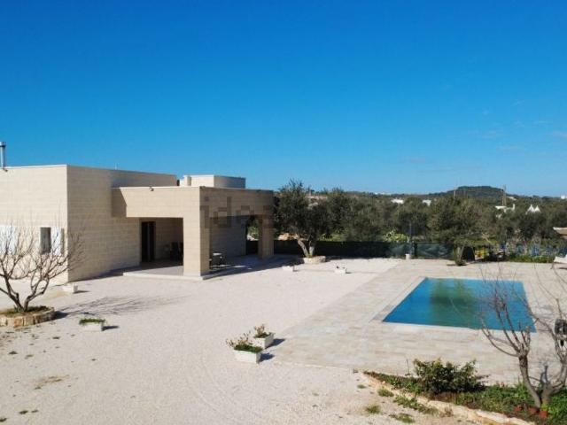 Case e ville in vendita di 160 m² in Contrada Santo Scalone, 10