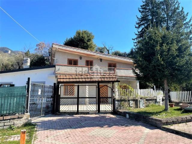 Case e ville in vendita di 160 m² in Contrada San Nicola, 5