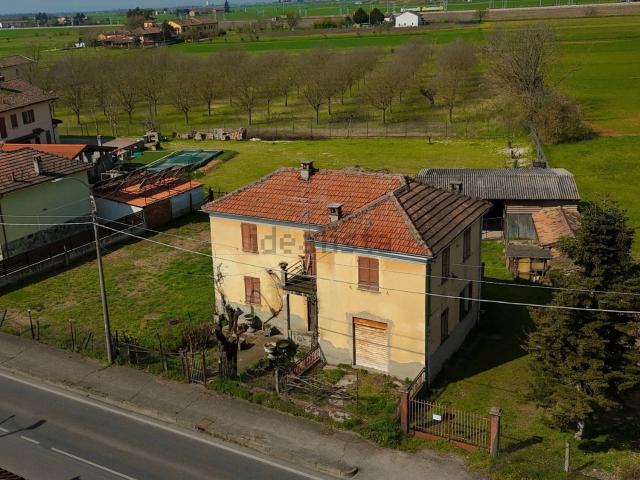 Case e ville in vendita di 160 m² in Strada Provinciale per Pozzolo Formigaro