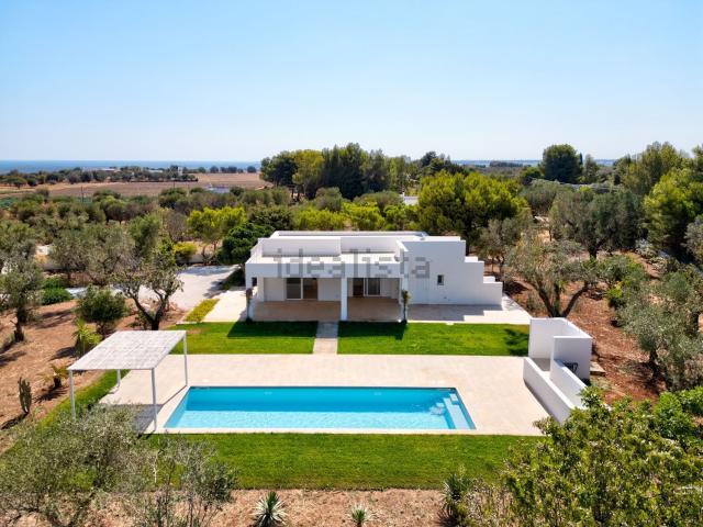 Case e ville in vendita di 161 m² in Contrada Aspri, 29