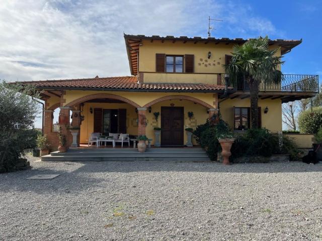 Case e ville in vendita di 161 m² in Strada Senza Nome