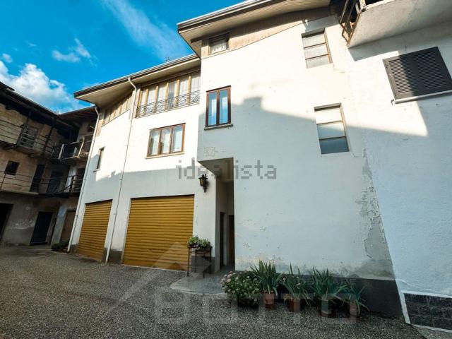 Case e ville in vendita di 162 m²