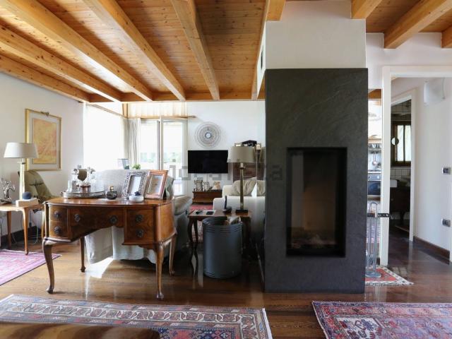 Case e ville in vendita di 162 m²