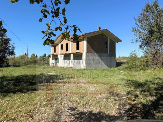 Case e ville in vendita di 162 m² in Via fontanarosa