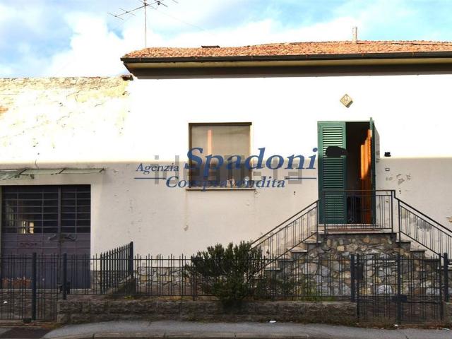 Case e ville in vendita di 163 m²