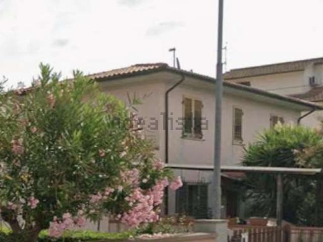 Case e ville in vendita di 163 m²