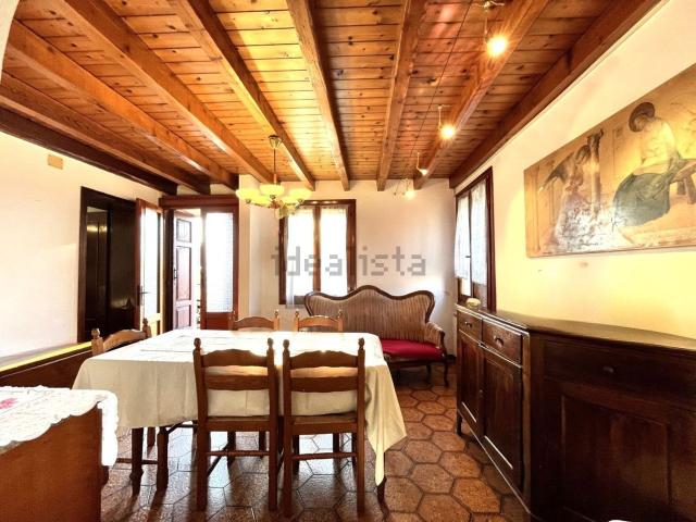 Case e ville in vendita di 163 m² in Via Fontana Murà, 2