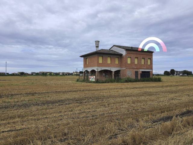 Case e ville in vendita di 163 m² in Strada Statale Romea